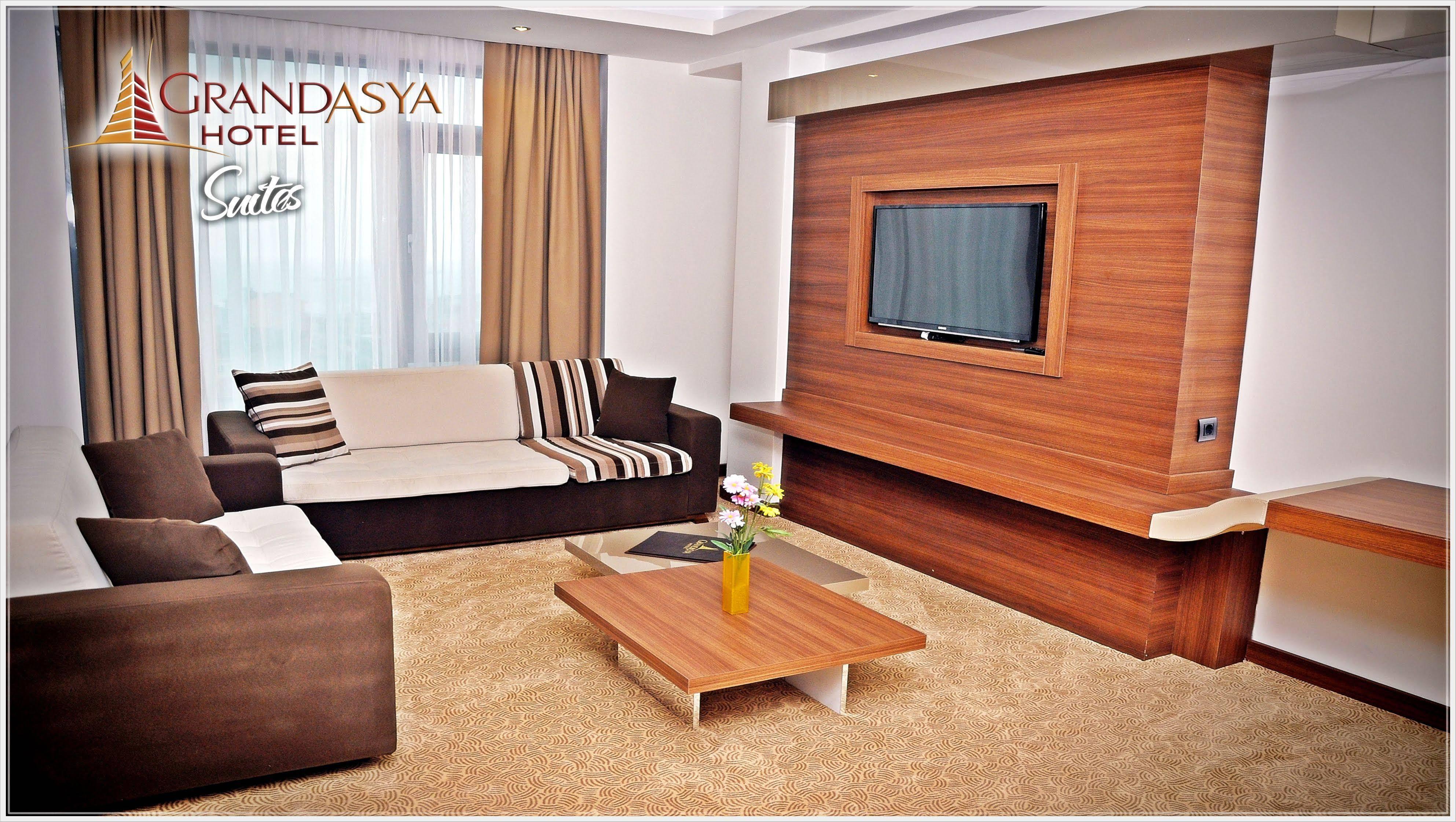 Grand Asya