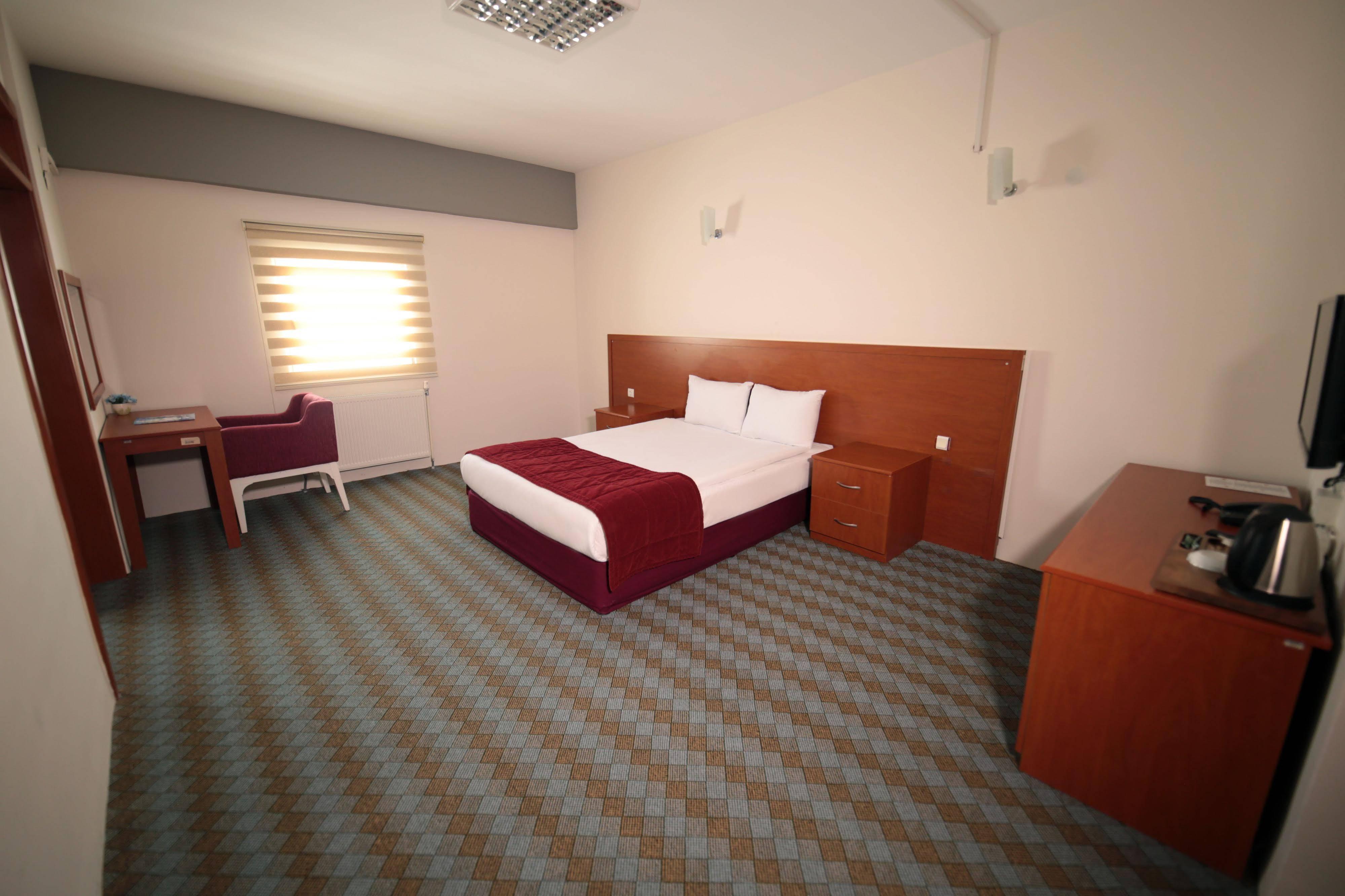 Hotel Hill