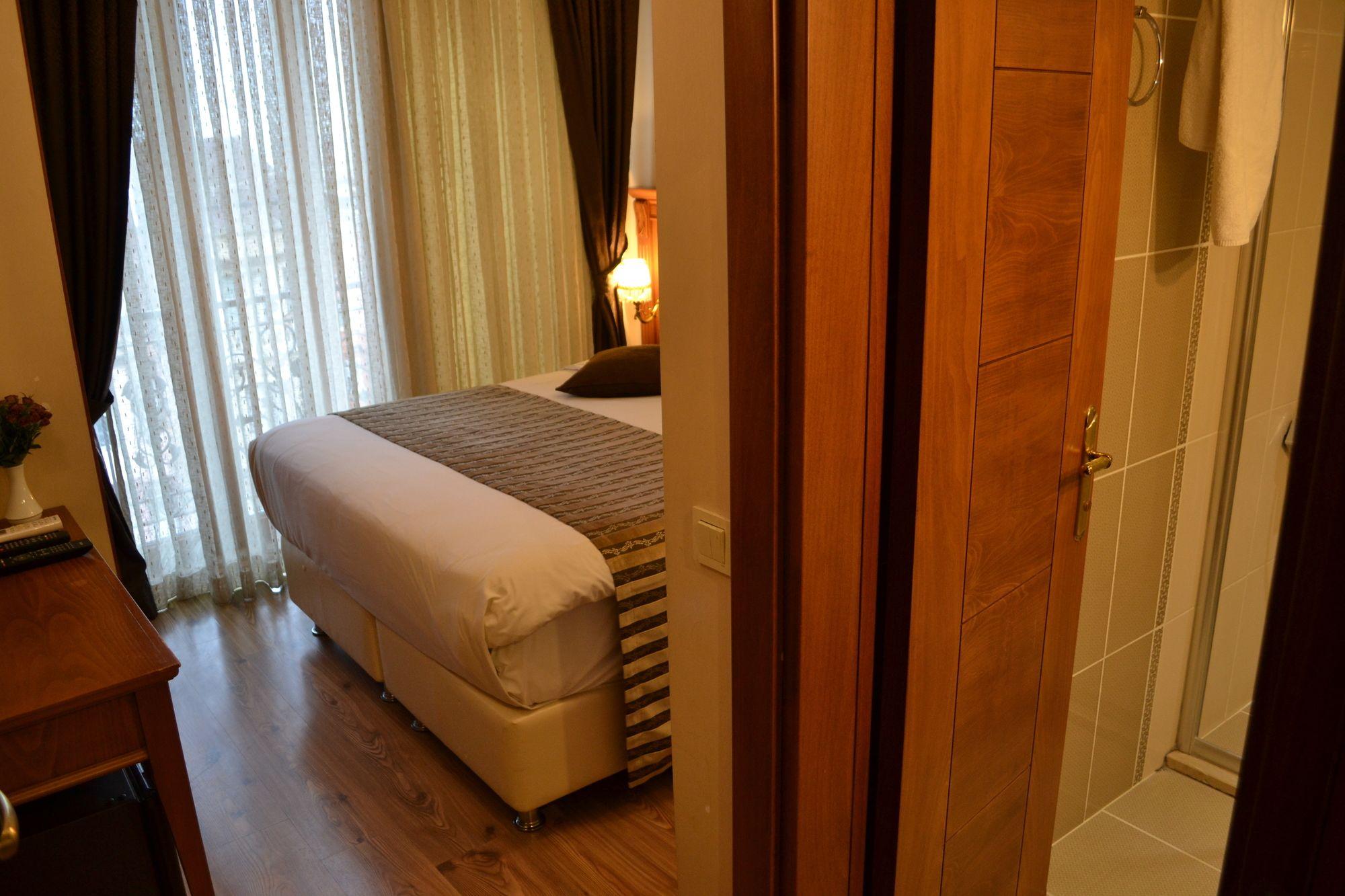 Hotel Seven Days - 3*