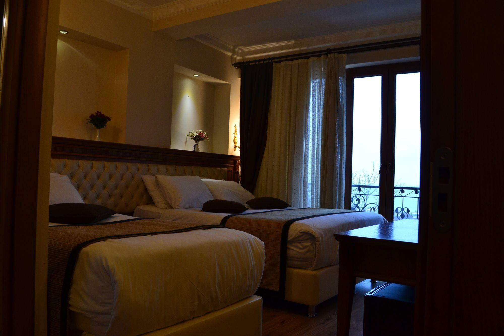 Seven Days - Hotel Istanbul