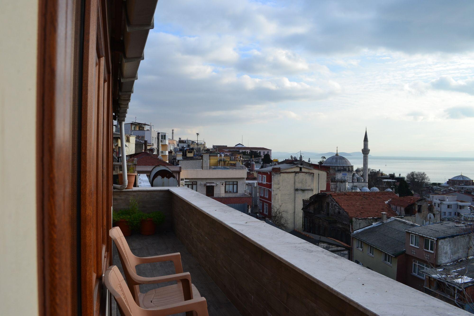 Hotel Seven Days - 3*