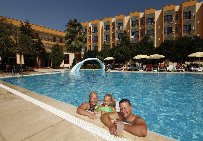 Club Mira Hotel
