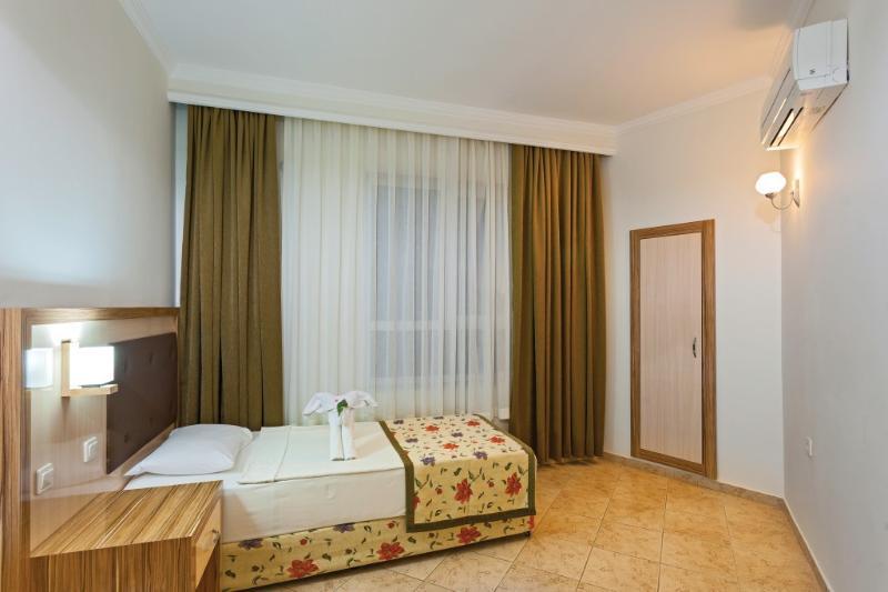 Venus 4*