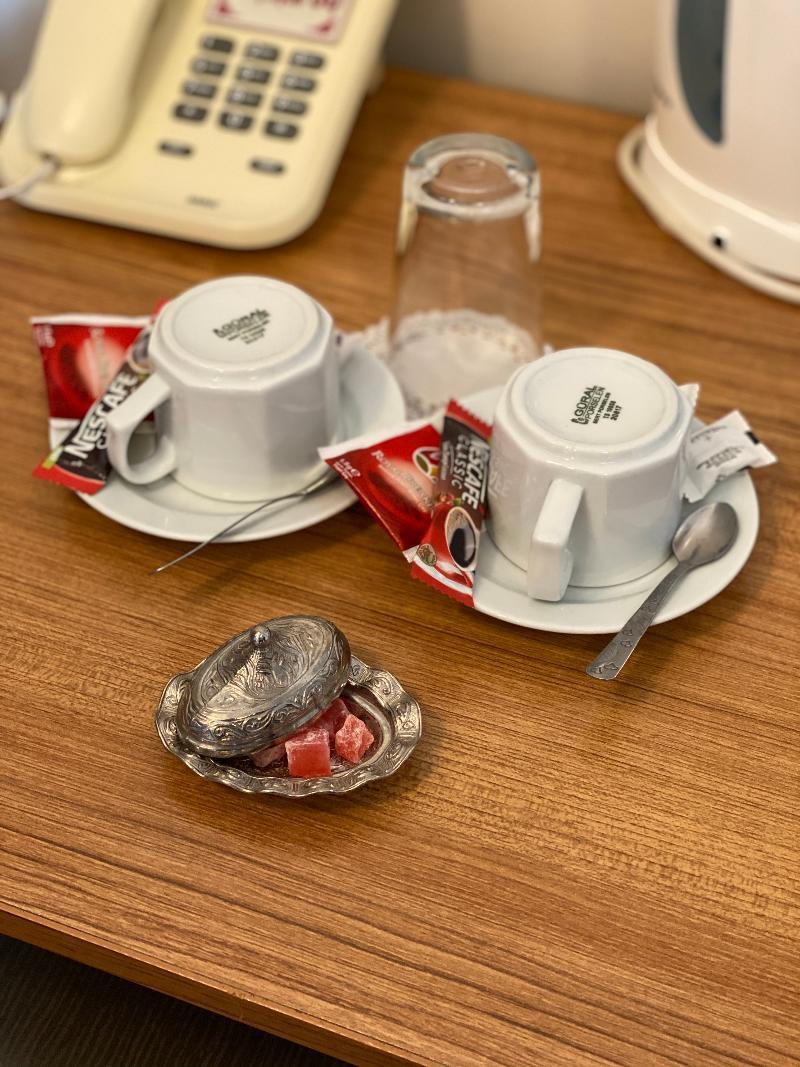 Anzac Hotel 3*