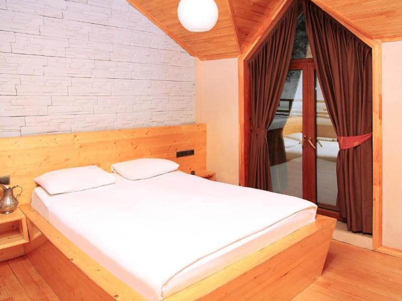 Inanlar Deluxe Hotel & Bungalow Hotel