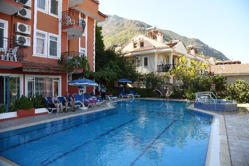 Red Rose 2* Oludeniz