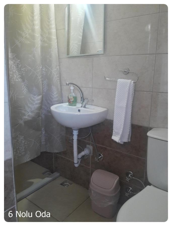 Camlaraltipansiyon Homestay Ayvalik