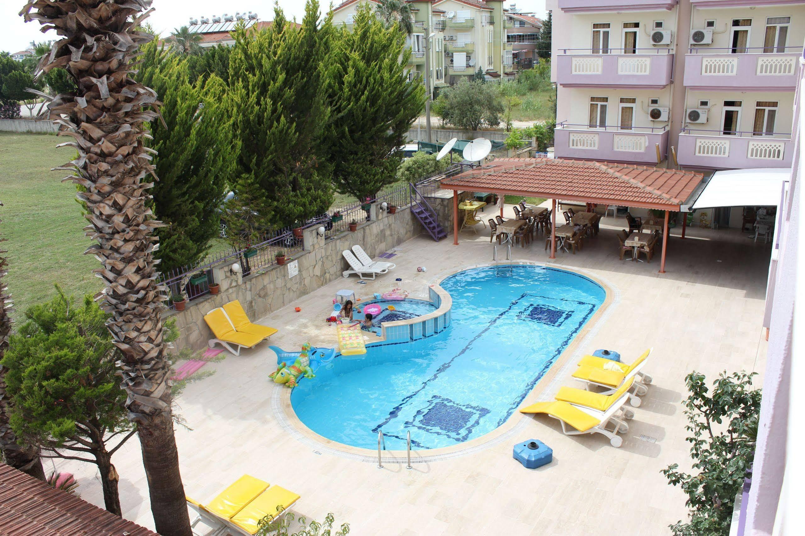 Aparthotel Victoria Princess 2*