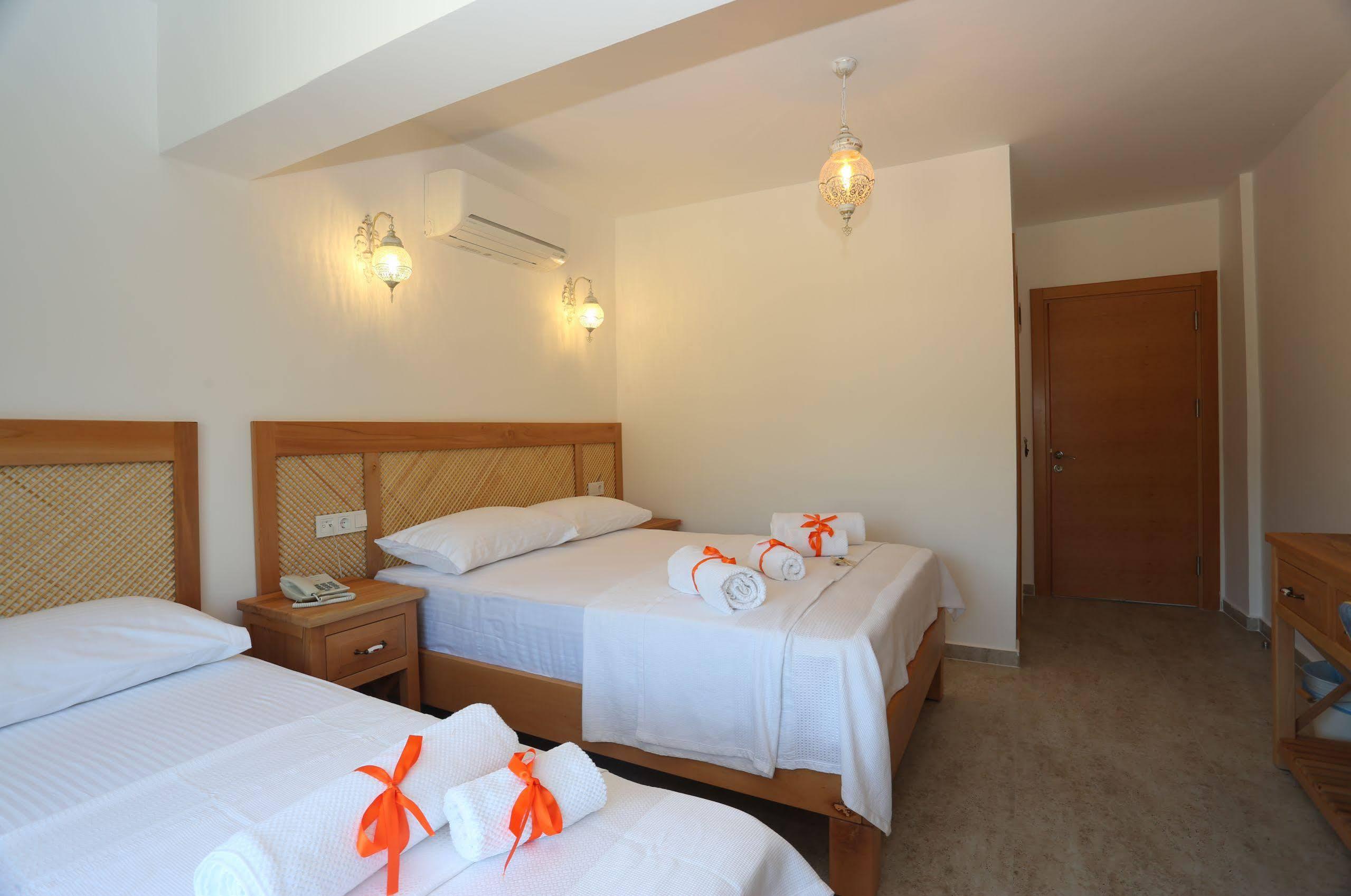 Savana Boutique 3*