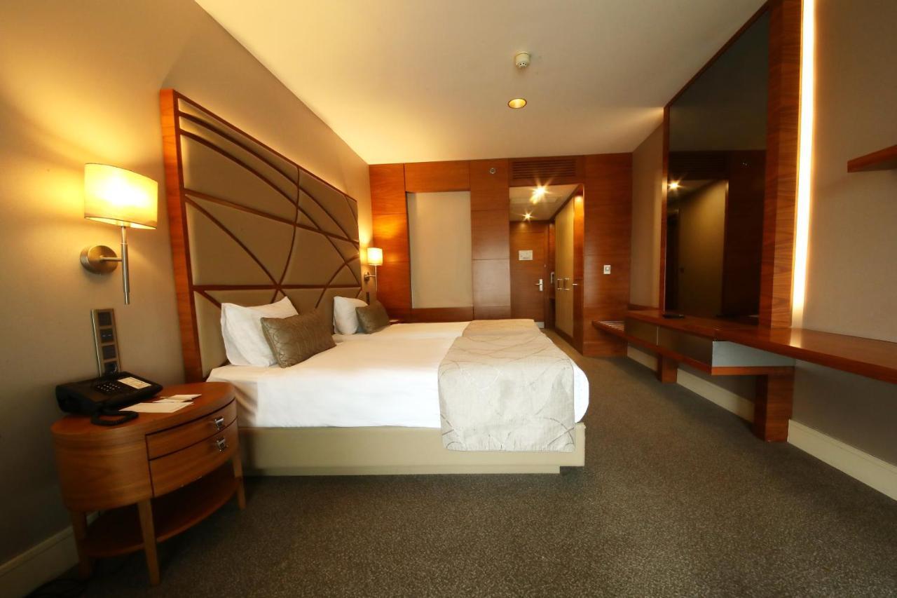 Hotel Cevahir Istanbul