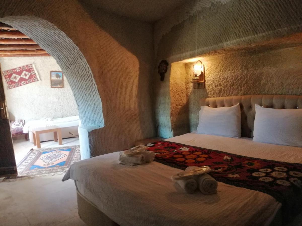Seven Rock Cave * Goreme