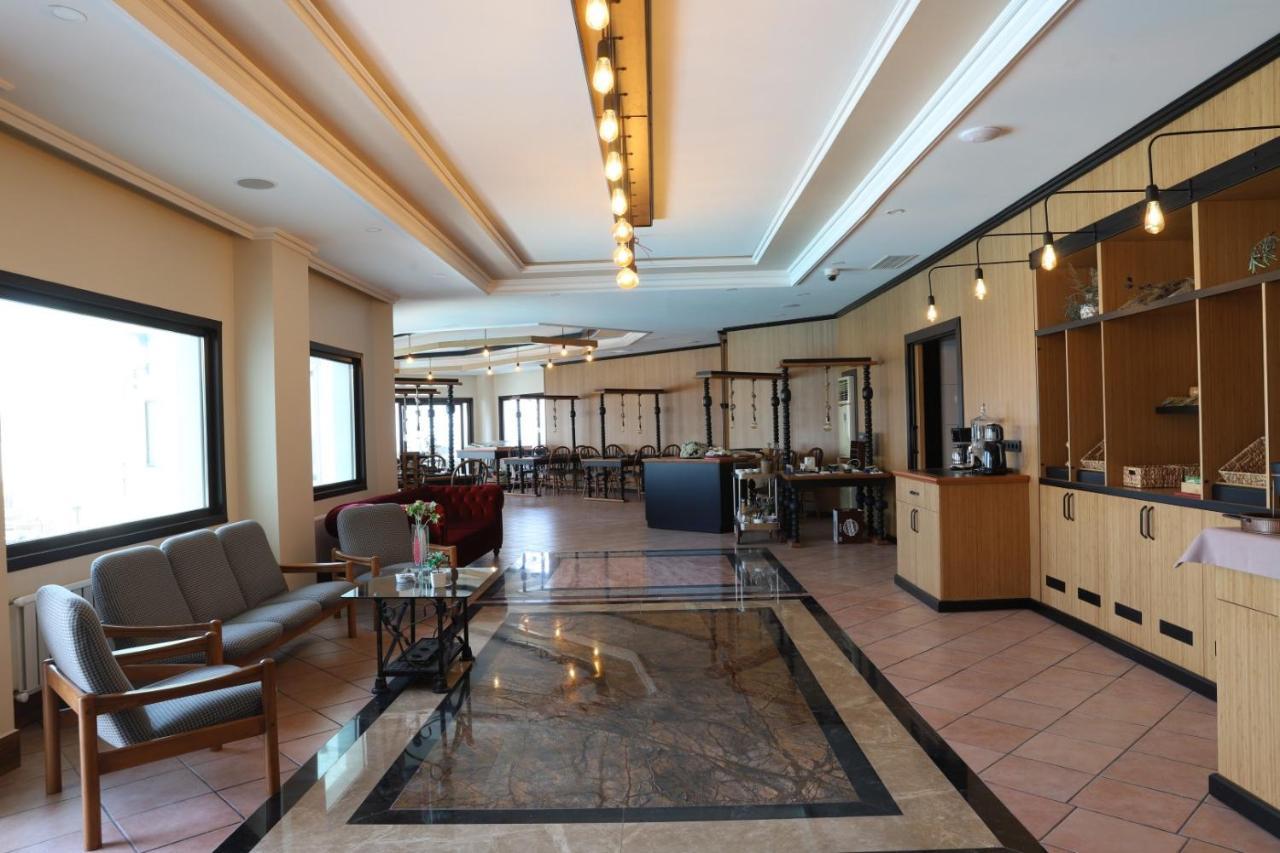 Blue Pier Hotel *