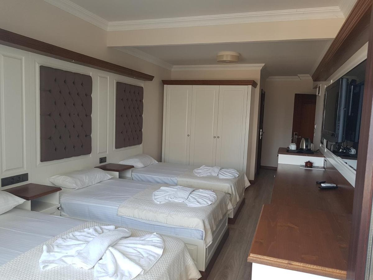 Blue Pier Hotel *