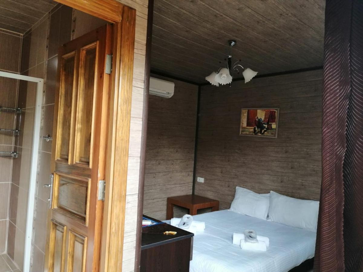 Seven Rock Cave Hostel