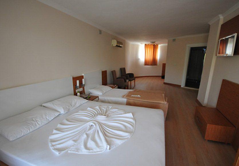 Annabella Park Hotel