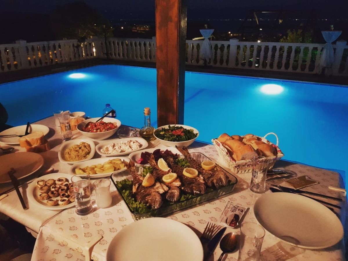 Ciftlik Hotel 3*