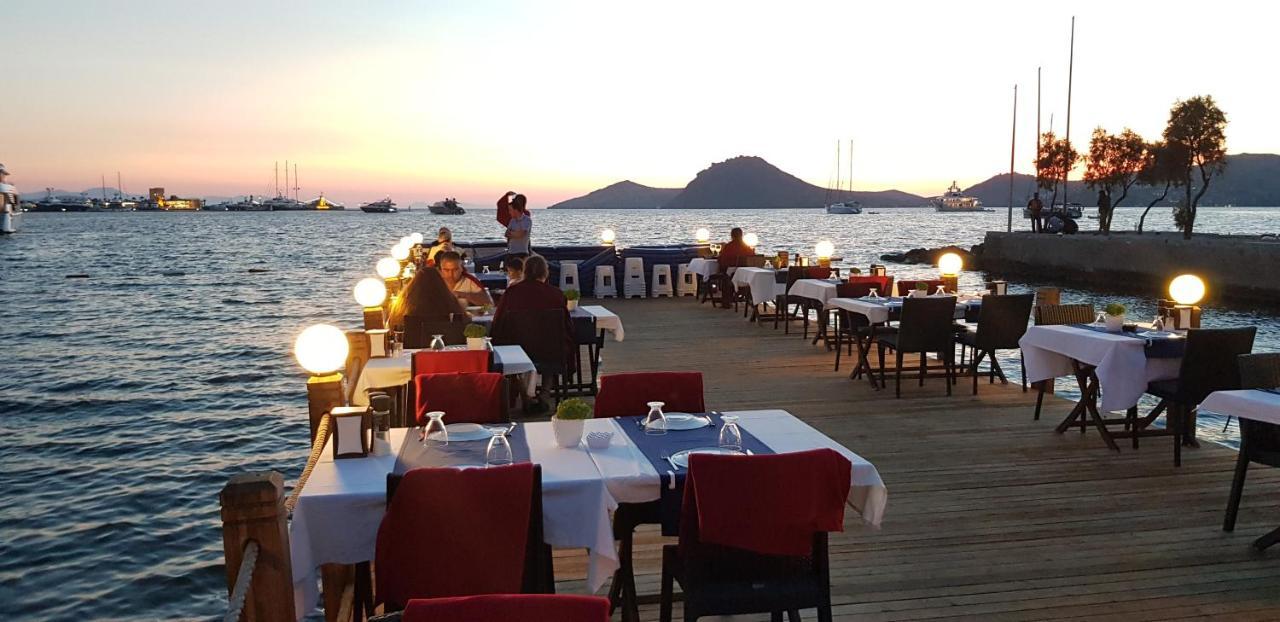Nomia Boutique 3*