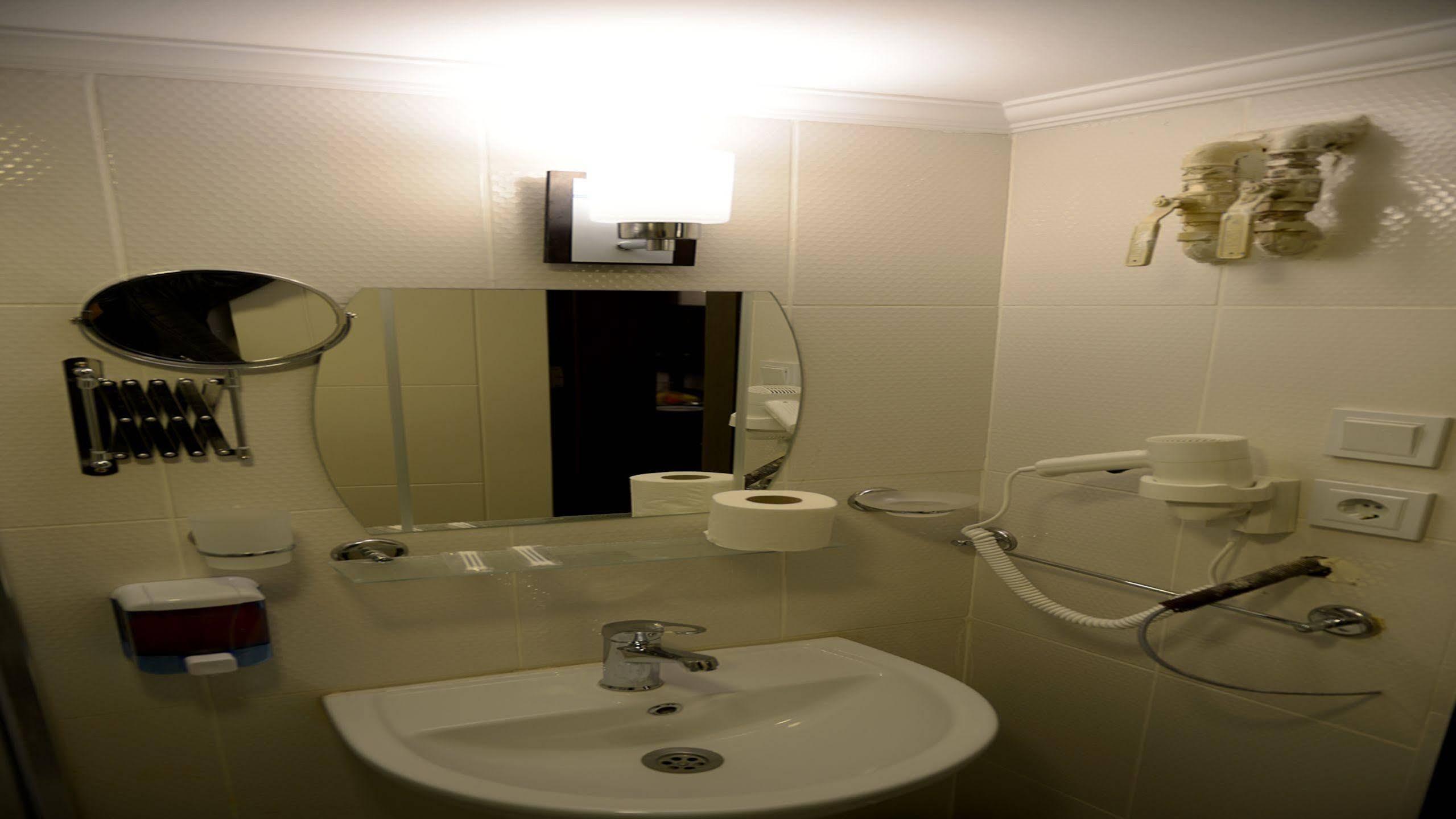 Hotel Kucuk Velic 3*