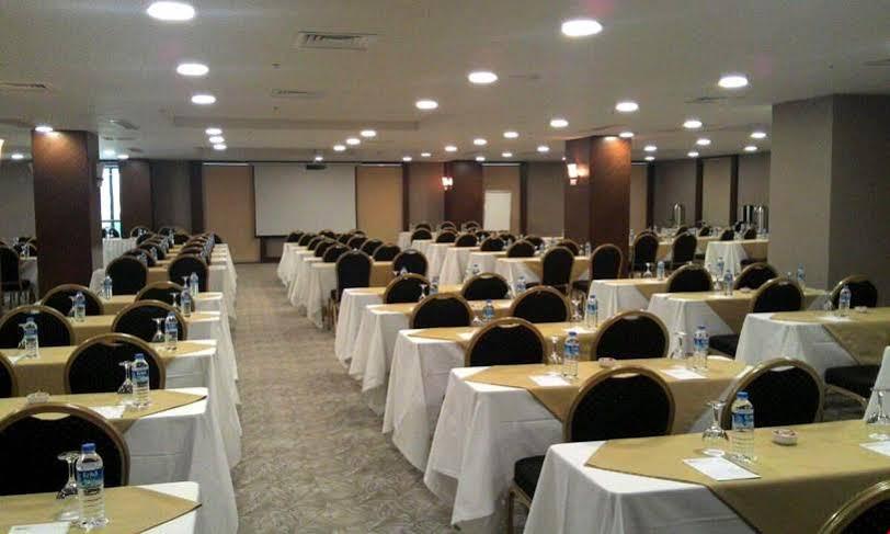 Hotel Ramada Plaza By Wyndham 5*