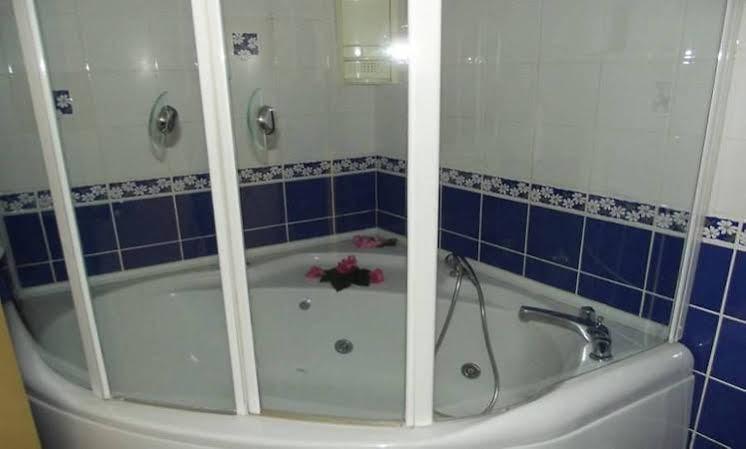 Rios Hotel