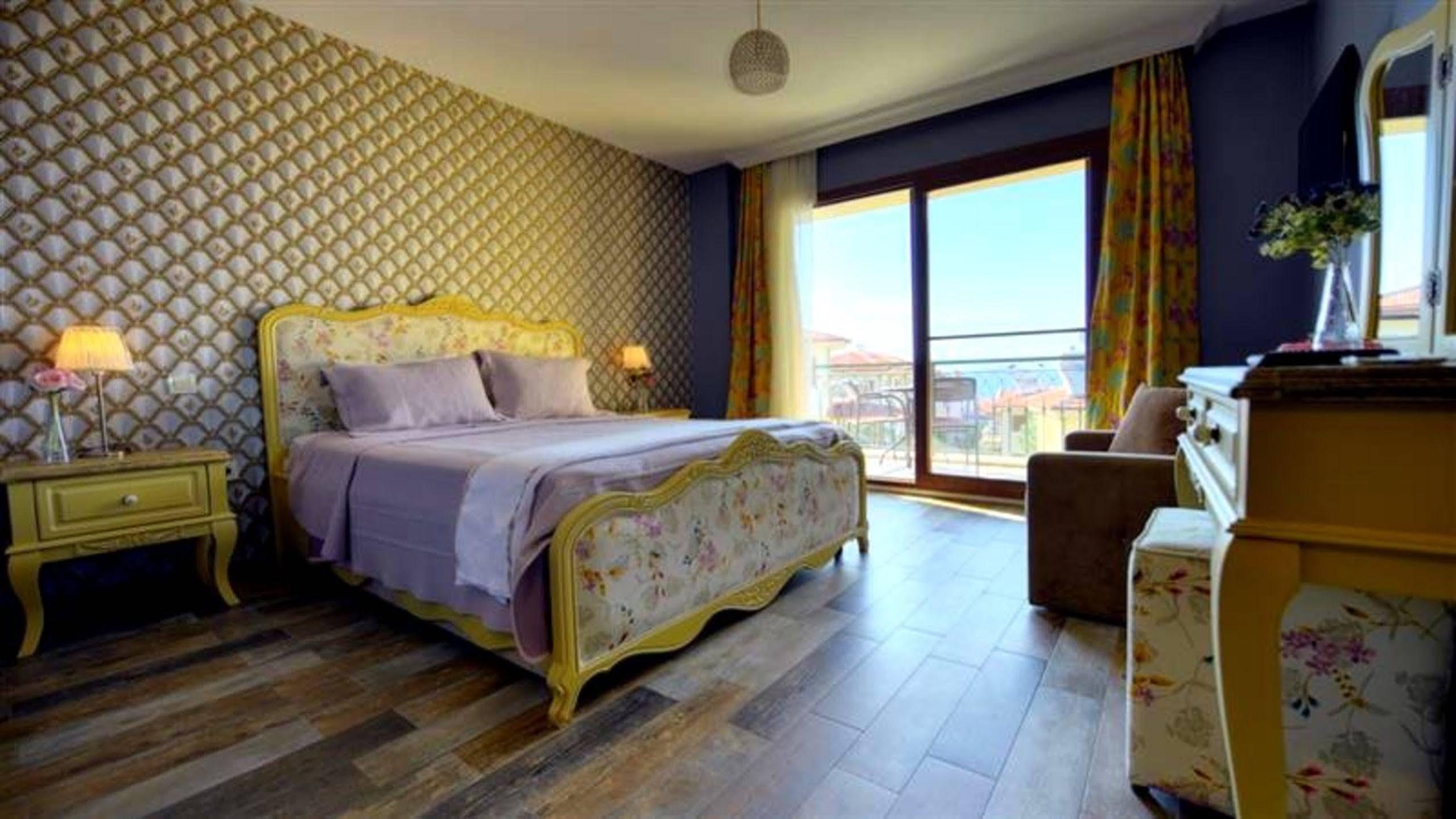 Niluefer Butik (adults Only) Ayvalik