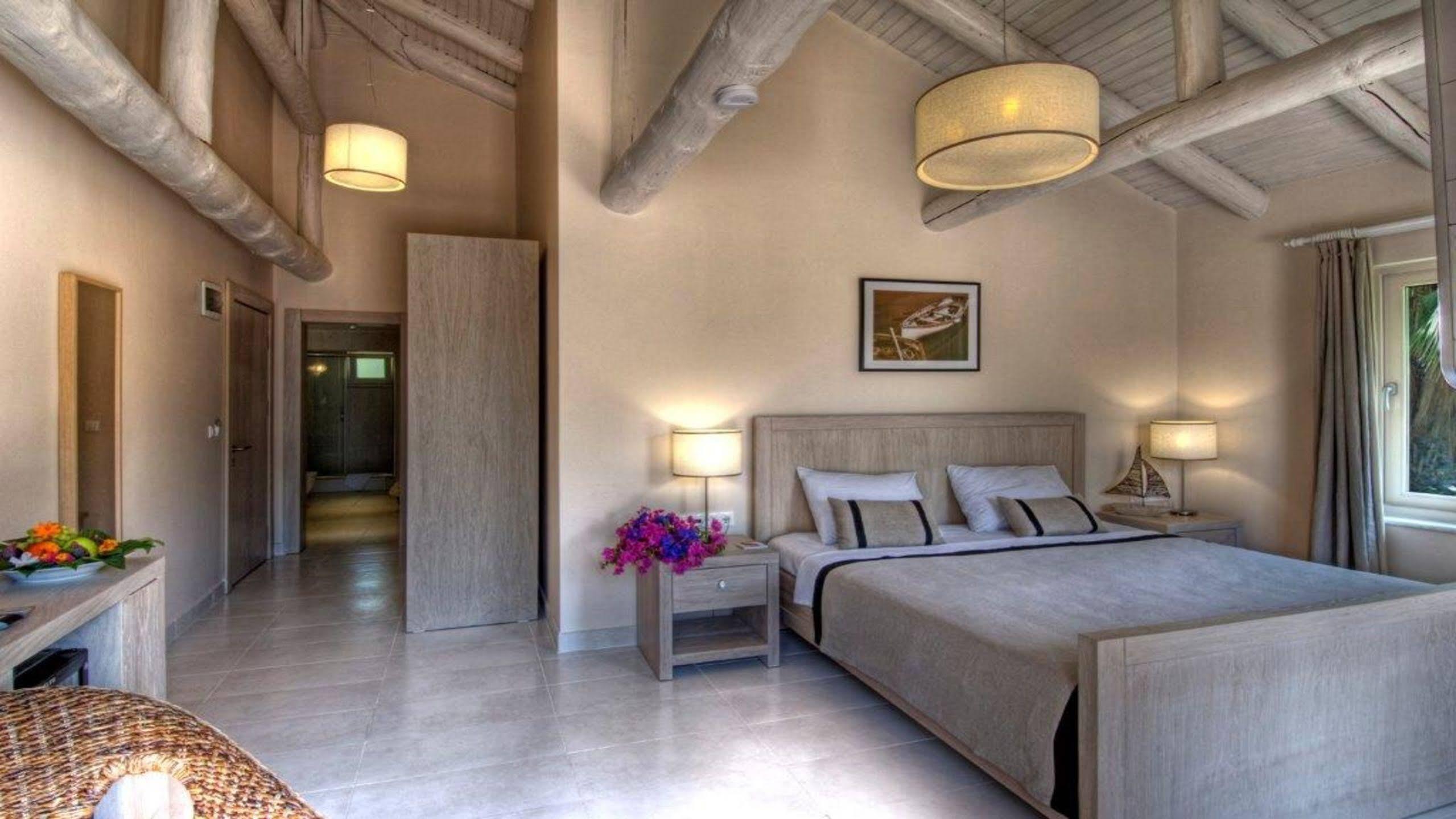 Golden Key Hotel 5*