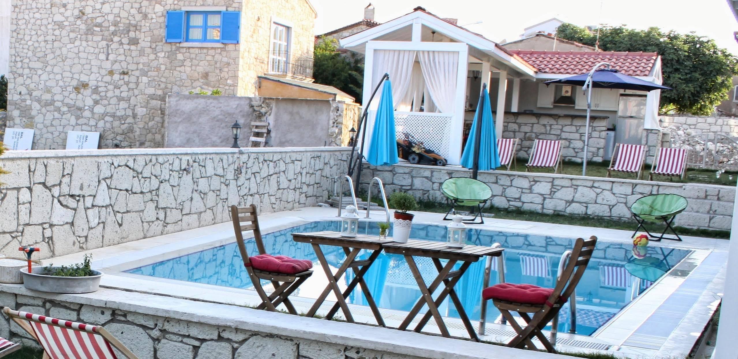Lucky Angel Bed & Breakfast 2*