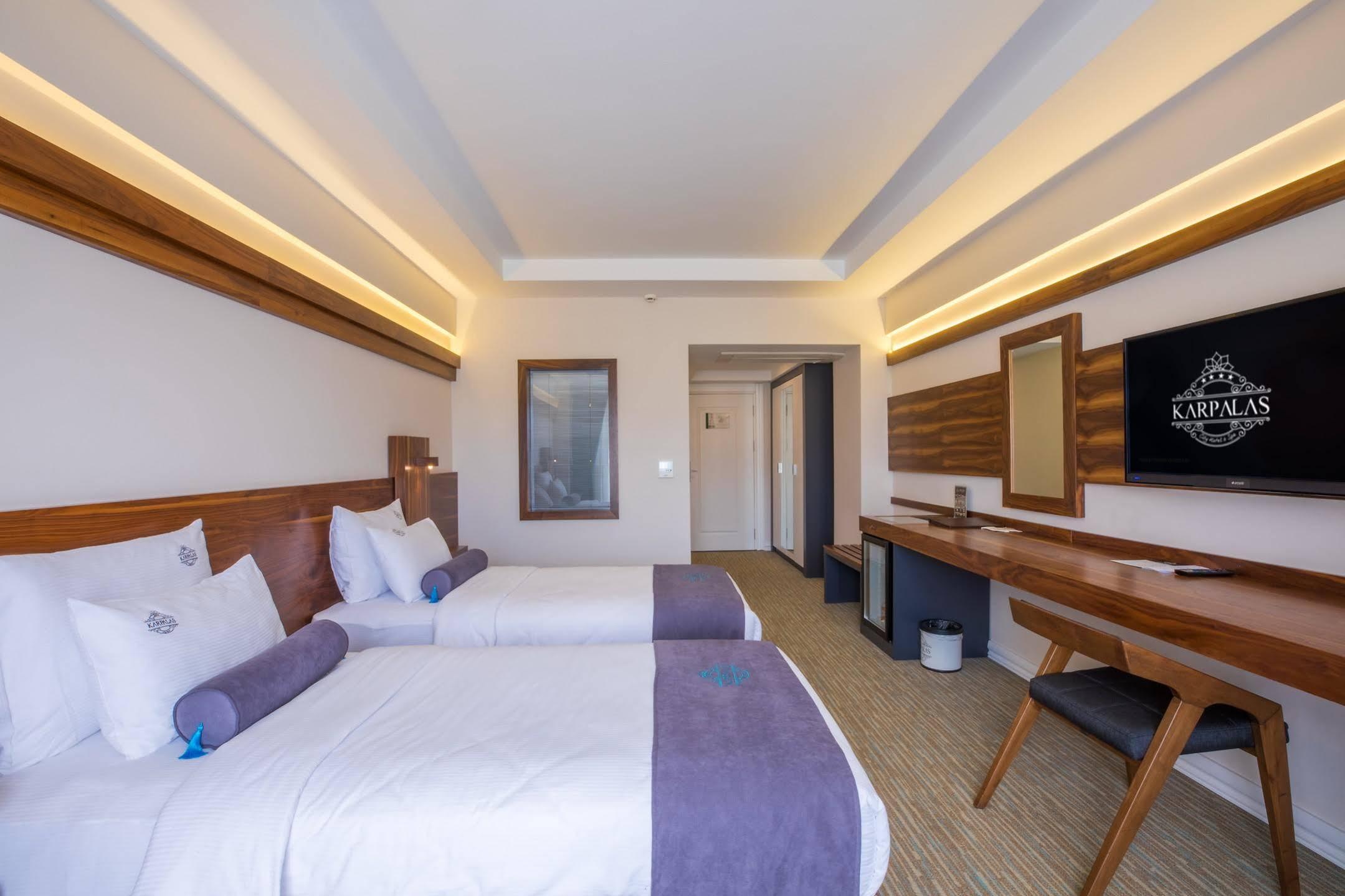 Hotel Karpalas & Bolu