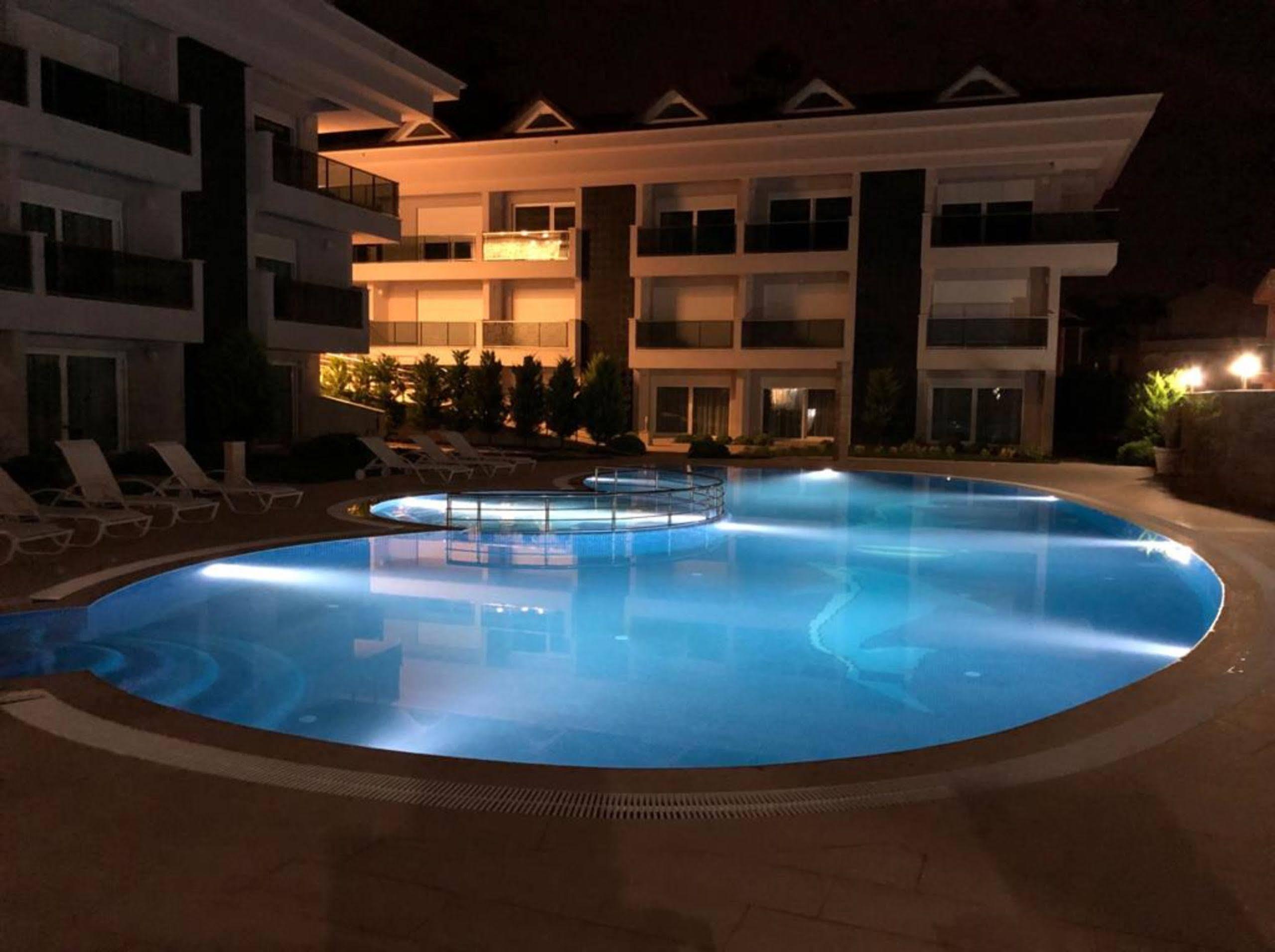 Aparthotel Truemar & 5*