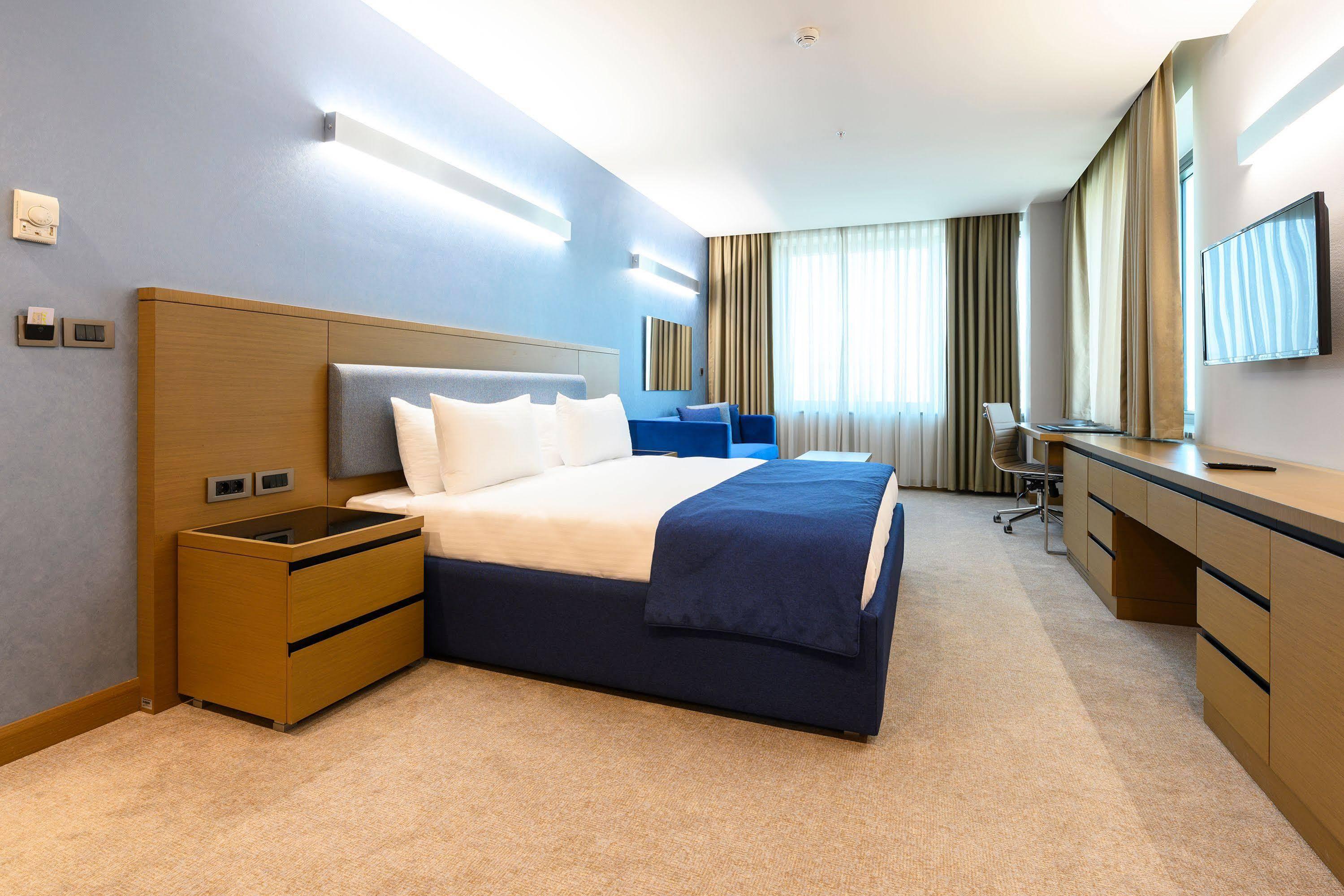 La Quinta By Wyndham Gunesli Istanbul
