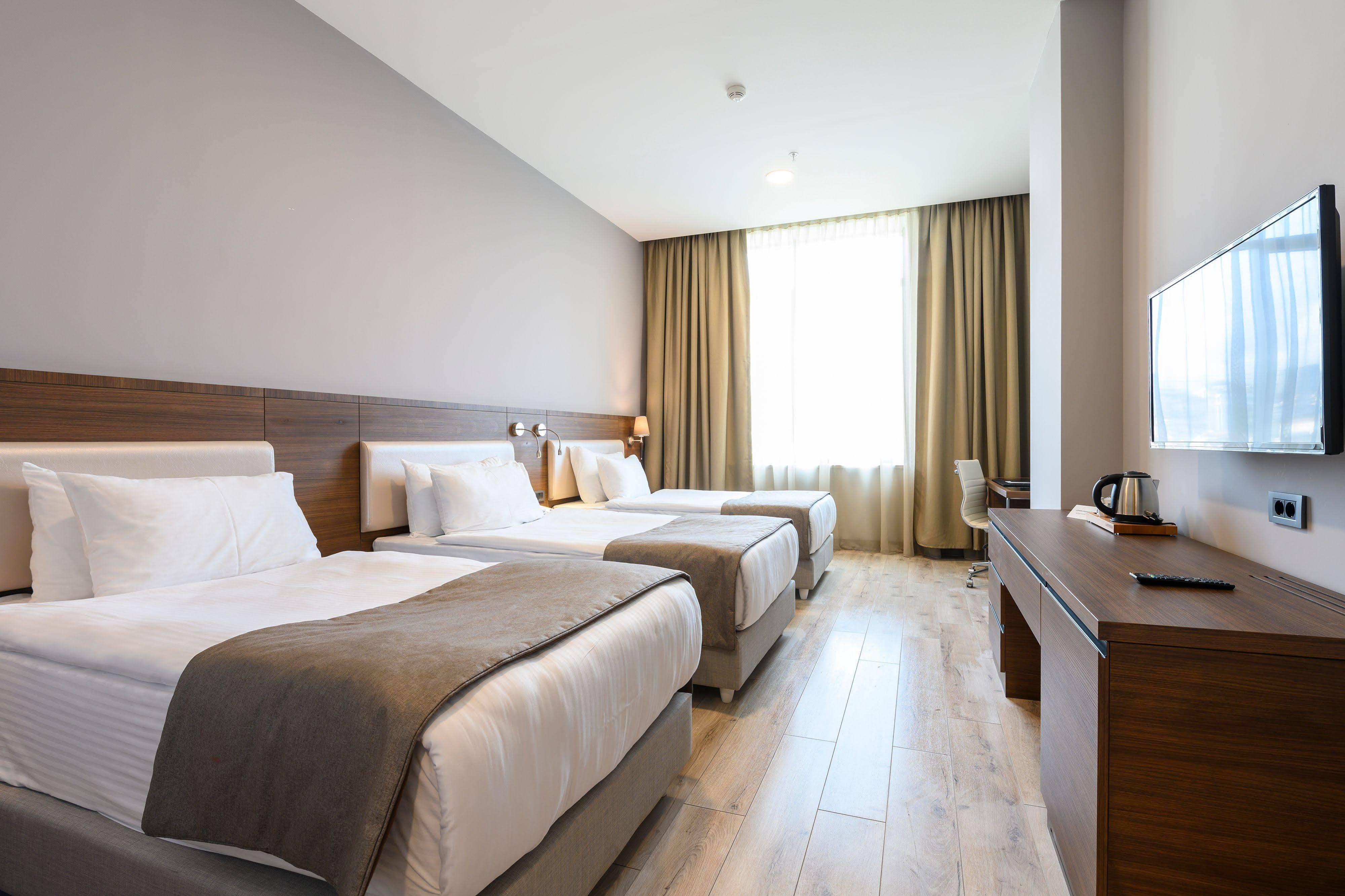 La Quinta By Wyndham Gunesli Hotel Istanbul