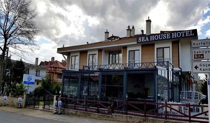 Sea House Bed & Breakfast 3*