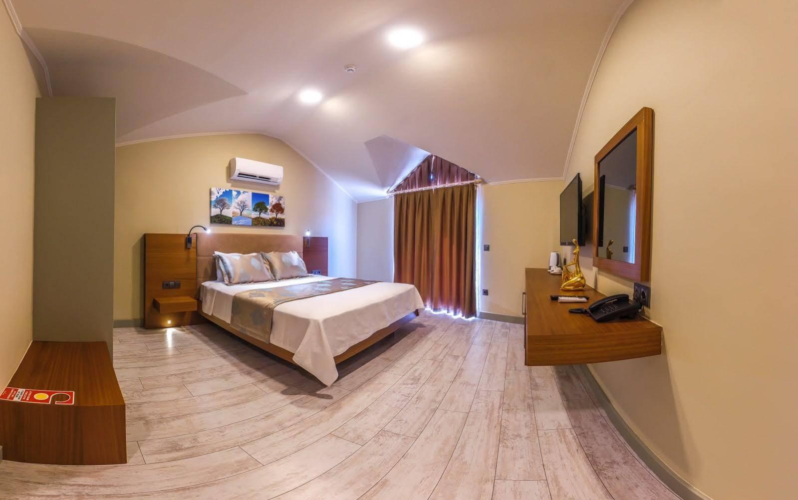 Centre Bed & Breakfast 2*