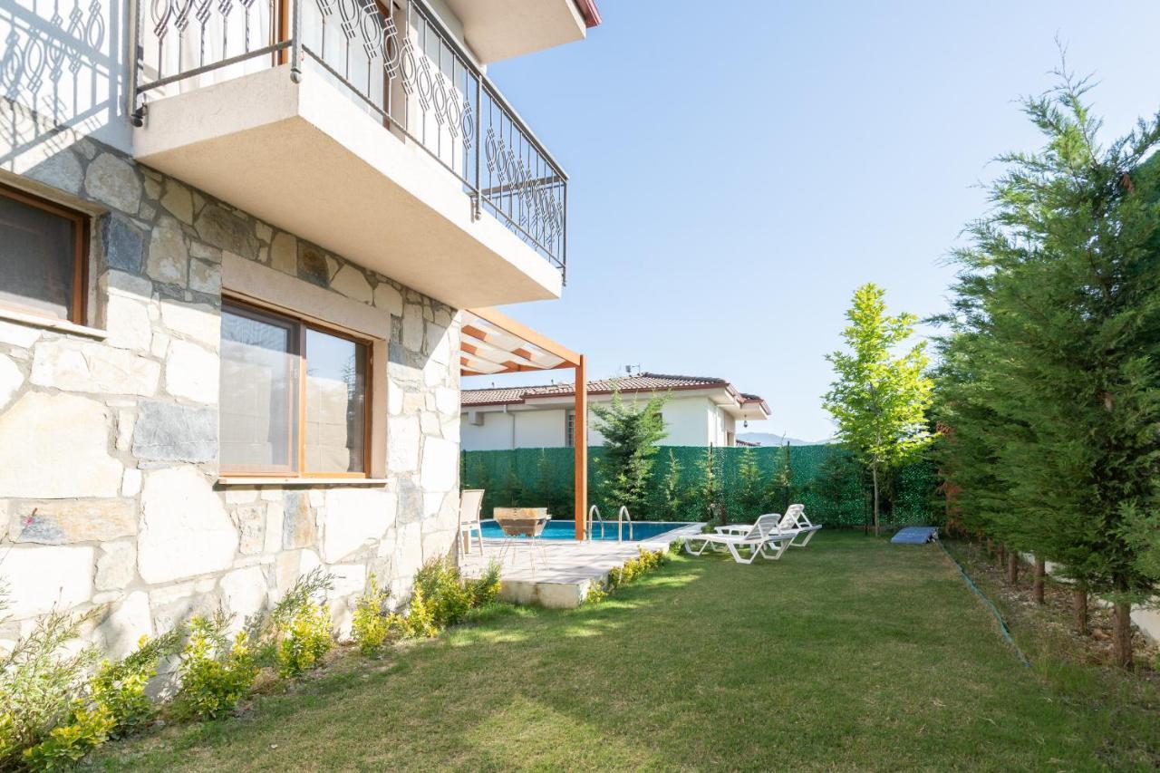 Villa Vintage Villas