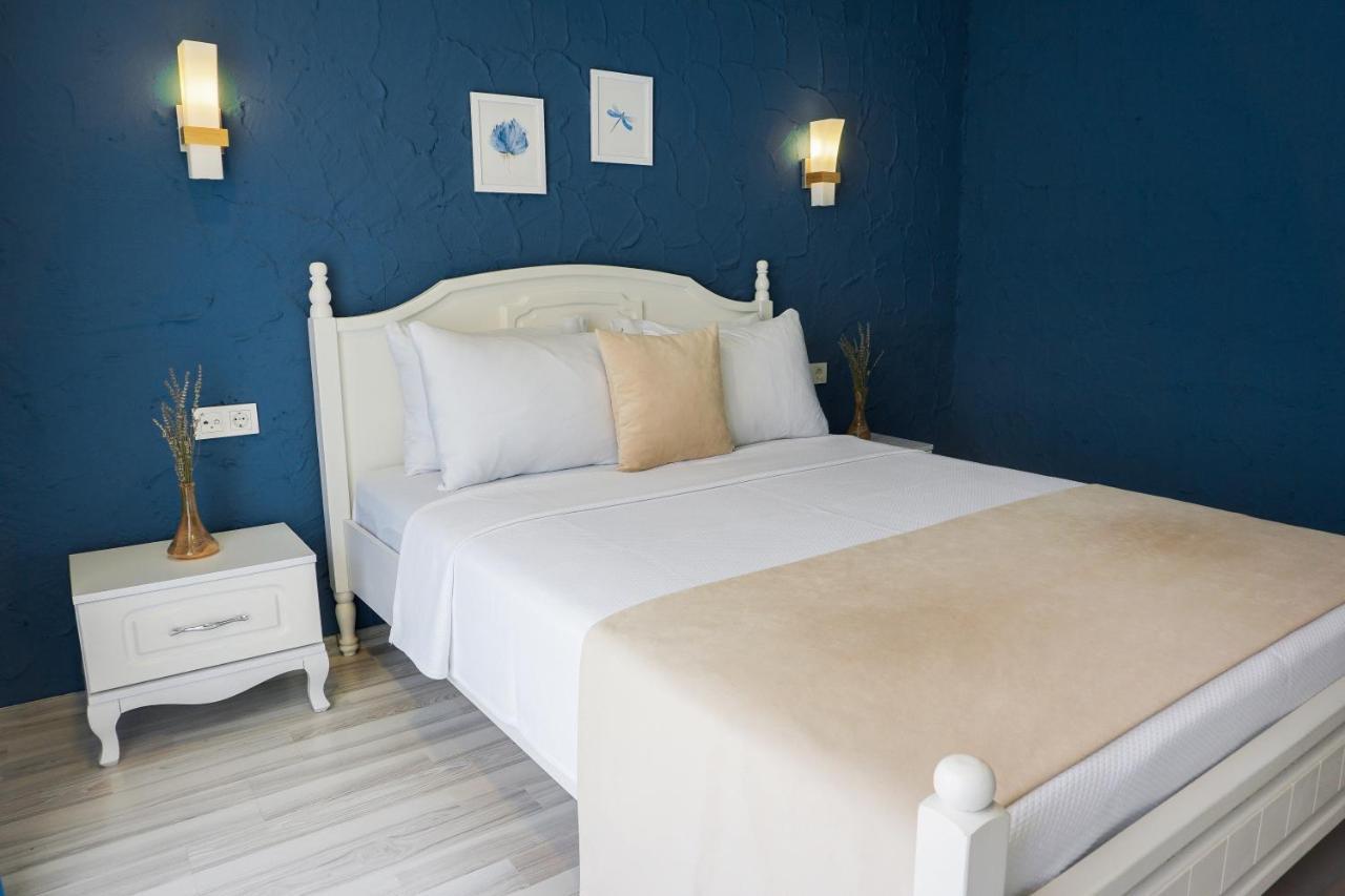 716 Hotel 2*