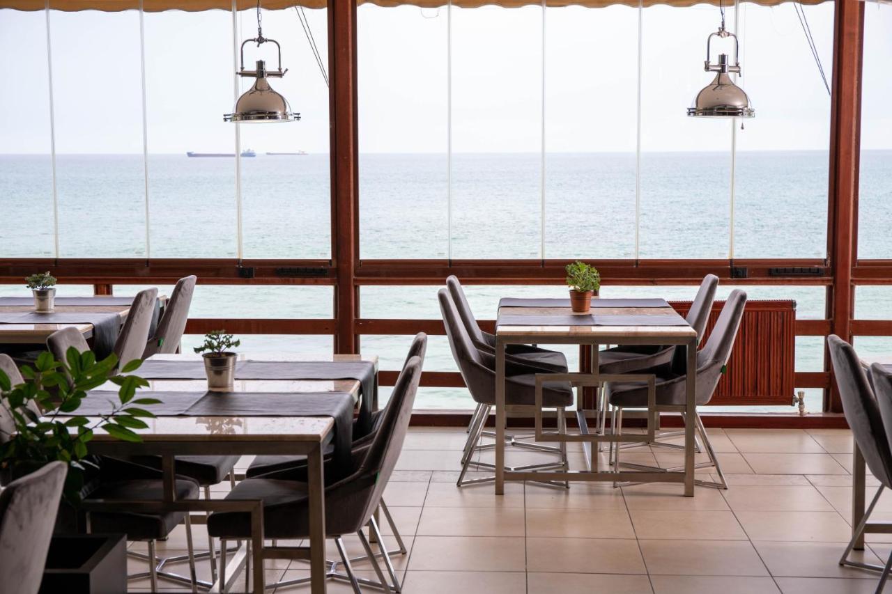 Antik Hotel 3*