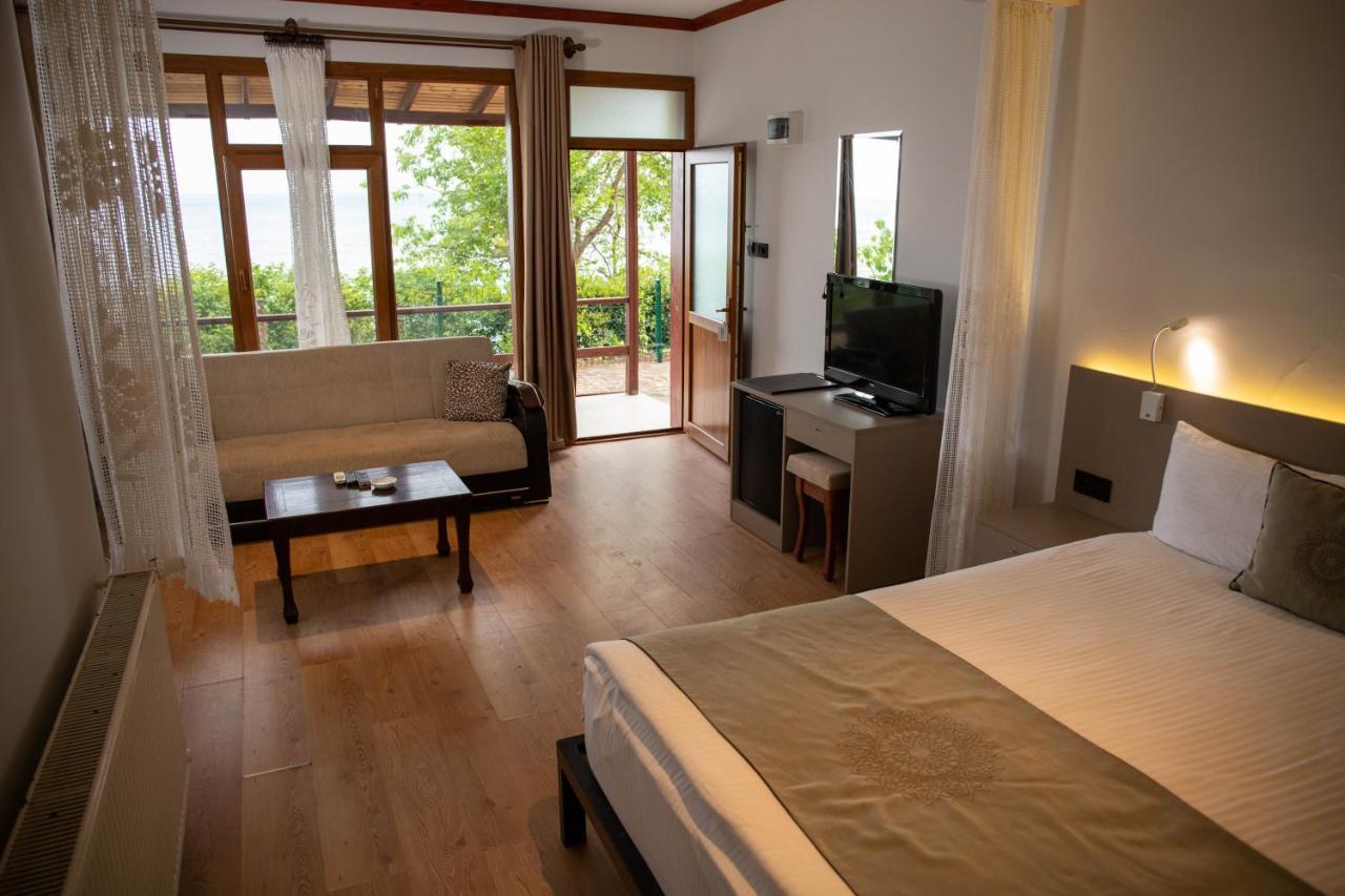 Antik Hotel 3*