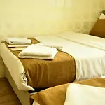 Ada Apart Hotel