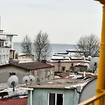 Ada Apart Hotel