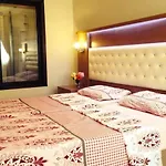 Sun Apartments