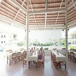 Kaan Hotel