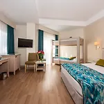 Side Star Park Hotel