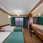 Tac Premier Hotel & Spa
