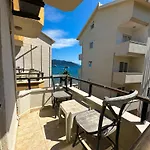 Reis Beach Hotel