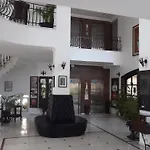 Hotel Sinatra