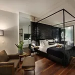39 Kalamis Marina Hotel & Restaurant