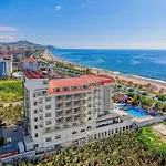 Sey Beach Hotel & Spa