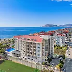 Sey Beach Hotel & Spa