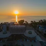 Fore Resort & Spa