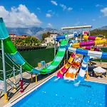 Sailor\'S Beach Club